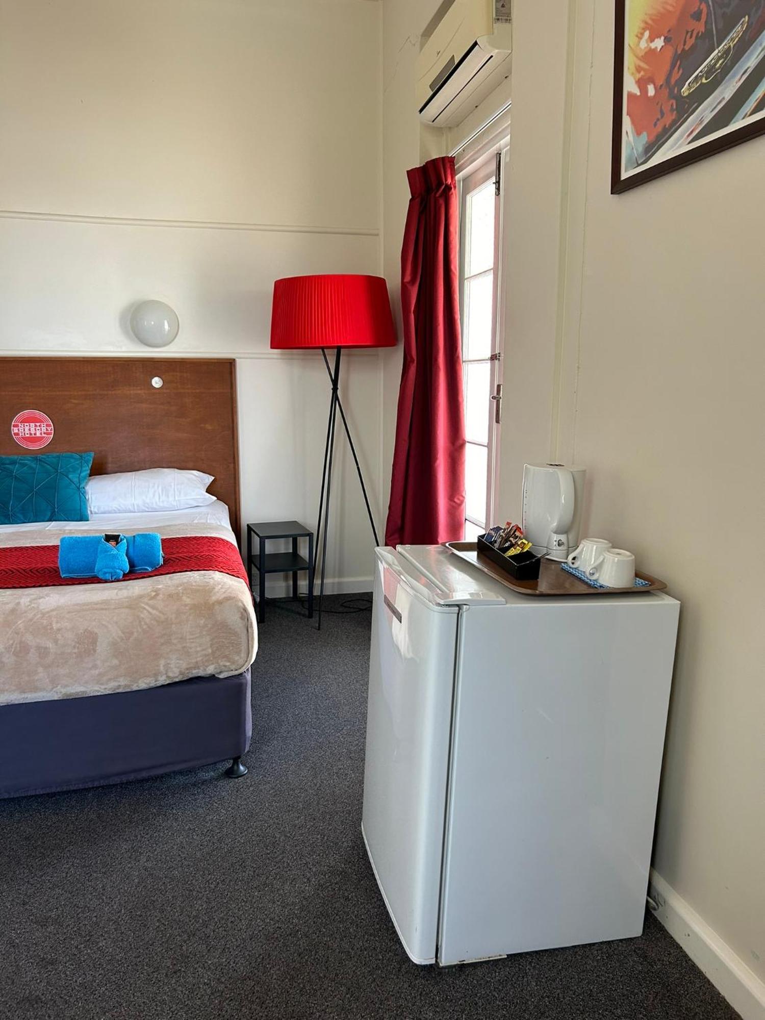 North Gregory Hotel Winton Kültér fotó